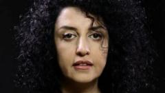 نرگس محمدی به شش سال زندان و دو سال تبعید محکوم شد