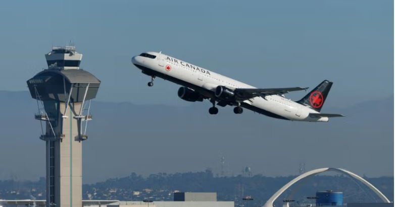 د کاناډا هوايي شرکت کیوبا ته خپلې الوتنې وځنډولې