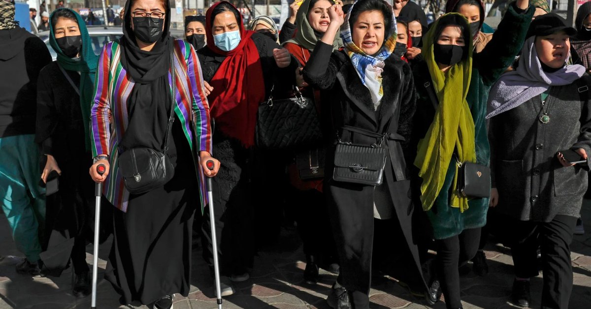 د طالبانو اړوند ورځپاڼه؛ وروستۍ زمانه ده، ځکه پر ښځو ظلم کېږي او حقوق یې نه مراعاتېږي