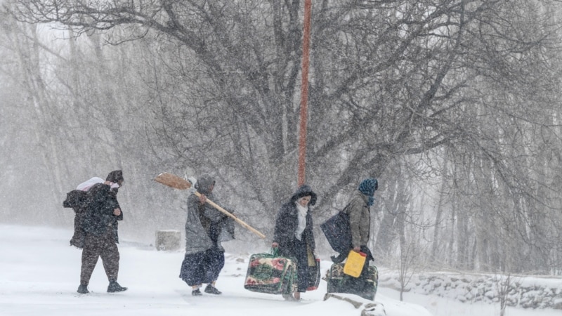 در ده ولایت افغانستان بارش برف و باران در روز سه‌شنبه پیش‌بینی شده است