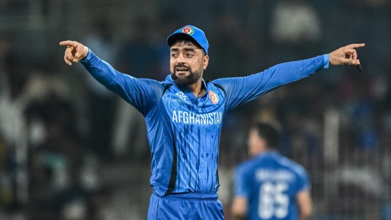 راشد خان به مقام اول توپ‌اندازان جهان در مسابقات بیست‌آوره و یک‌روزه رسید