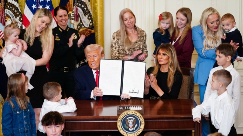 رییس جمهور ترمپ 'ماه تاریخ زنان' را در قصر سفید جشن گرفت