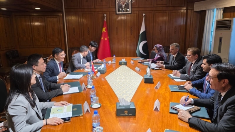 نماینده ویژه چین برای افغانستان از گفت‌وگو سه روزه با مقام‌های پاکستانی درباره تنش‌های مرزی خبر داد