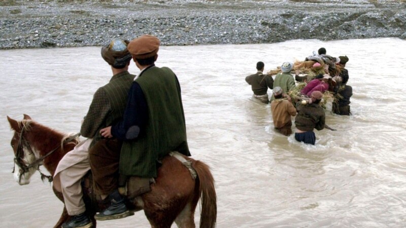 حکومت تاجیکستان: دو قاچاقبر مواد مخدر در سرحد با افغانستان، کشته شدند
