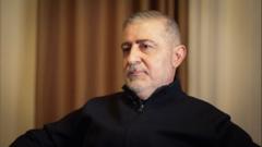 رهبر ارشد حزب‌الله به بی‌بی‌سی: خلع سلاح را نمی‌پذیریم