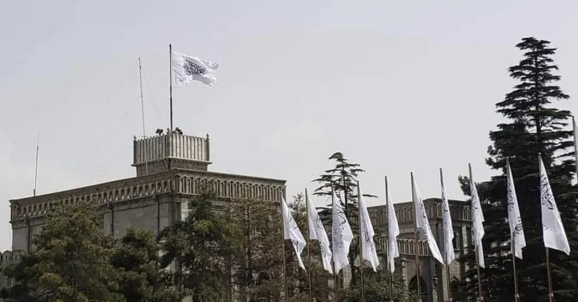 طالبانو «شرعي قباله، عرفي سند او د جومات امام تایید لرونکو» ته د کورونو جوړولو اجازه ورکړه