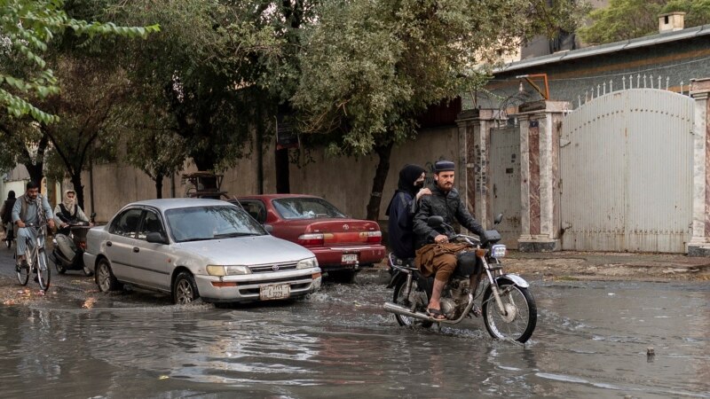د افغانستان اکثرو ولایتونو کې د درنو بارانو اټکل شوی