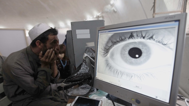 رضاکاران وايي، په افغانستان کې له محدودیتونو سره سره رضاکارۍ ته دوام ورکوي