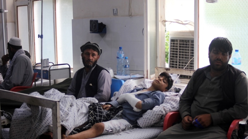 محصلین وحشت‌زدۀ پوهنتون کنر: چگونه می‌توان در وضعیت هنوز متشنج به صنوف درسی بازگشت؟