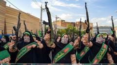 جنگ، «لوبیای سحرآمیز» و «سوپرانقلابی‌ها»؛ تلاش تندورها در ایران برای گرفتن سکان زمامداری