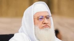 پښتونخوا کې دیني عالم مولانا محمد ادریس یوه وسله‌وال برید کې وژل شوی، دی ولې پر جنجالي څېره واوښته؟