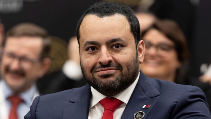 د قطر د بهرنیو چارو وزارت مرستیال دافغانستان لپاره د چین ځانګړي استازي سره ولیدل