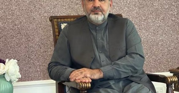 احمدشاه درانی: د افغانستان کړکېچ قومي نه بلکې سیاسی دی