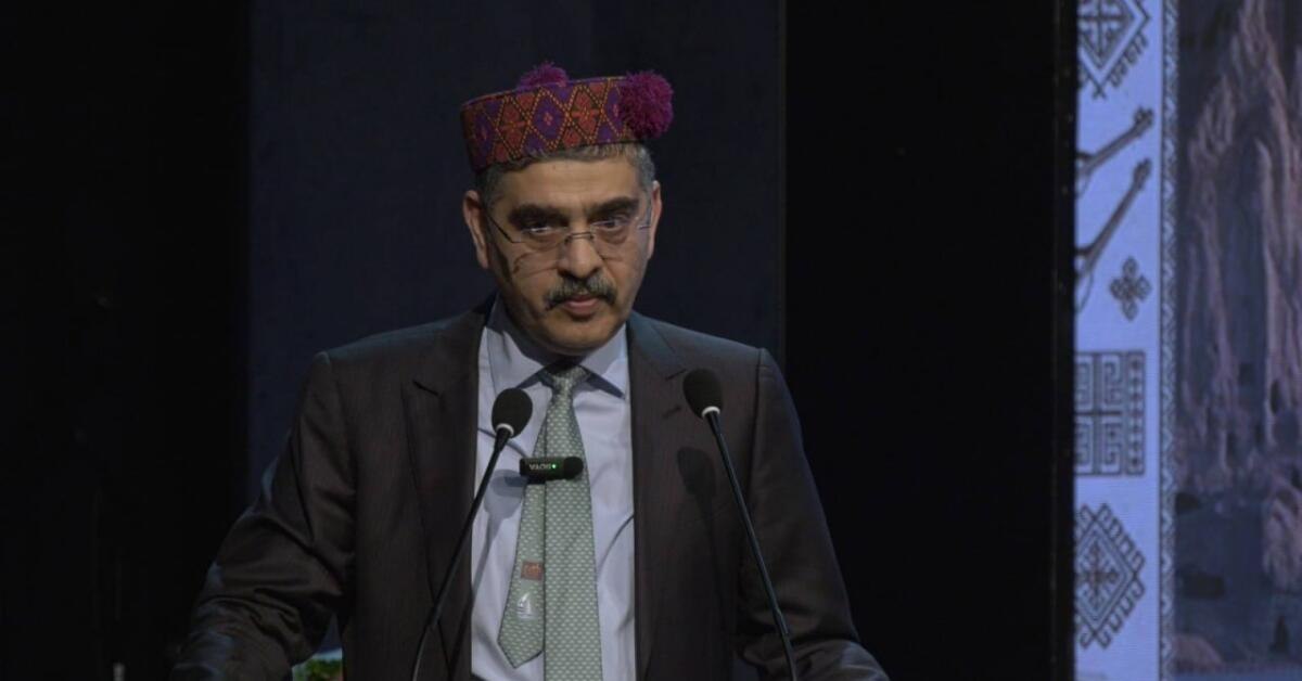 نخست‌وزیر پیشین پاکستان: عبدالرحمان خان کاری را با هزاره‌ها کرد که هیتلر با یهودیان کرد