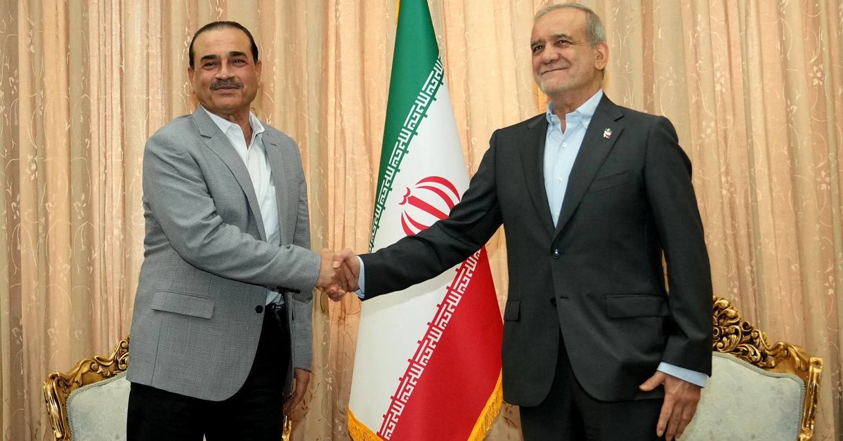 د پاکستان د پوځ مشر په تهران کې د پزشکیان په ګډون له قالیباف او عراقچي سره وکتل