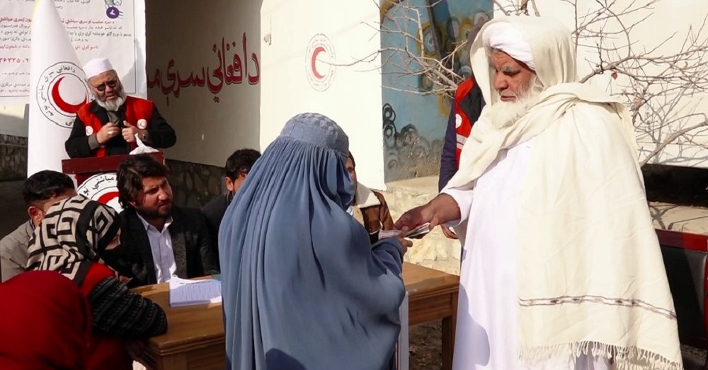 طالبان: تېره یوه میاشت څه باندې ۲۷زره زیانمنو کورنیو سره مرسته شوې ده