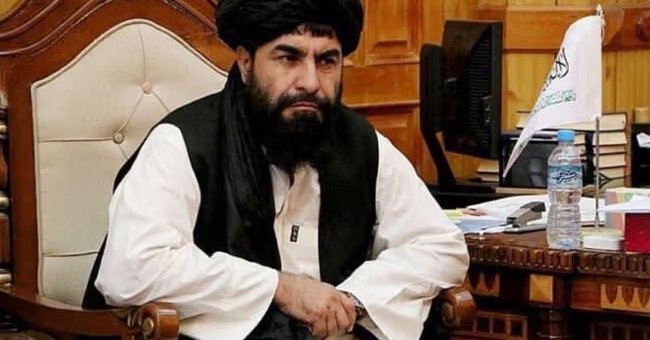 د طالبانو د بلخ والي له خپلو معلولو پخوانیو جنګیالیو سره مرسته کړې