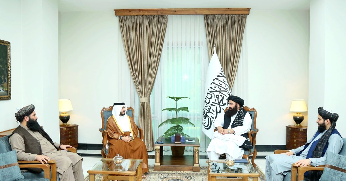 امیرخان متقي په کابل کې د قطر له سفیر سره پر سیمه ییزو مسایلو غږېدلی