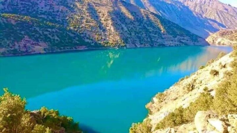 چارواکي له سیلانیانو غواړي چې  د محلي خلکو کلتور ، دود او دستور ته درناوی وکړي