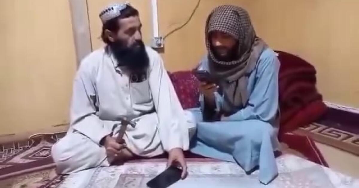 طالبان استفاده از تلفن‌های هوشمند را برای نیروهای خود و کارمندان دولتی ممنوع کردند