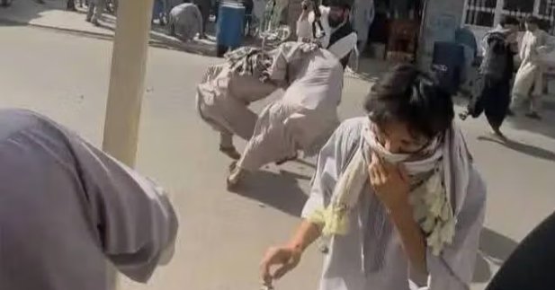 د بشري حقونو فعالان: نړۍ دې د افغان ښځو له حقونو د سرغړونې روان وضعیت ته پاملرنه وکړي