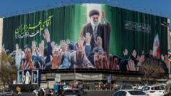 از محرم تا چهارم ژوئیه؛ چرا برنامه خاکسپاری علی خامنه‌ای اکنون اعلام می‌شود؟