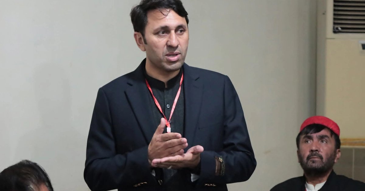 نثار باز: د پښتونخوا ۱۰۹ ميليارده کلدارې پرمختيايي بوديجه ولې مرکز ته ورکړل شوې؟