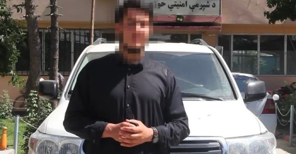 طالبان وایي کابل کې یې پر درېیو نجونو د موټر برید عامل نیولی دی