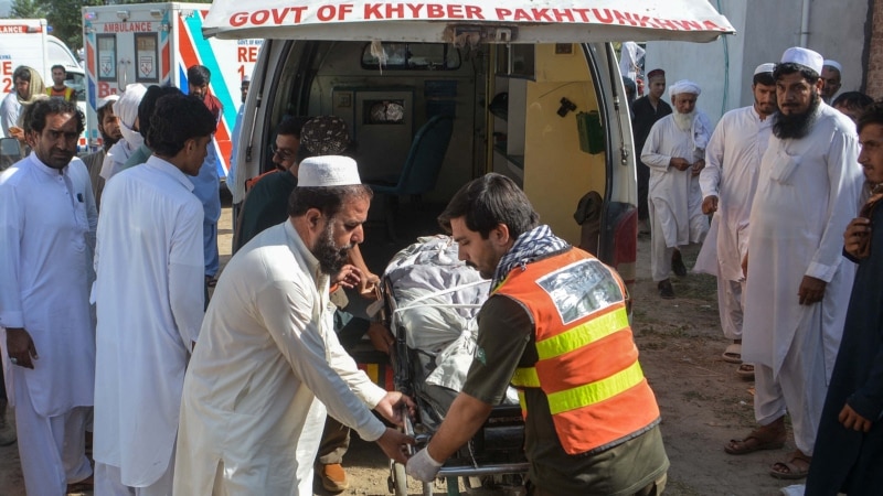 په خیبرپښتونخوا کې په دوو چاودونو کې اووه کسان وژل شوي