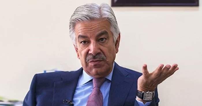 د خواجه اصف ادعا: افغانستان له هند سره یو ځای پاکستان کې په ترهګریزو پېښو کې لاس لري