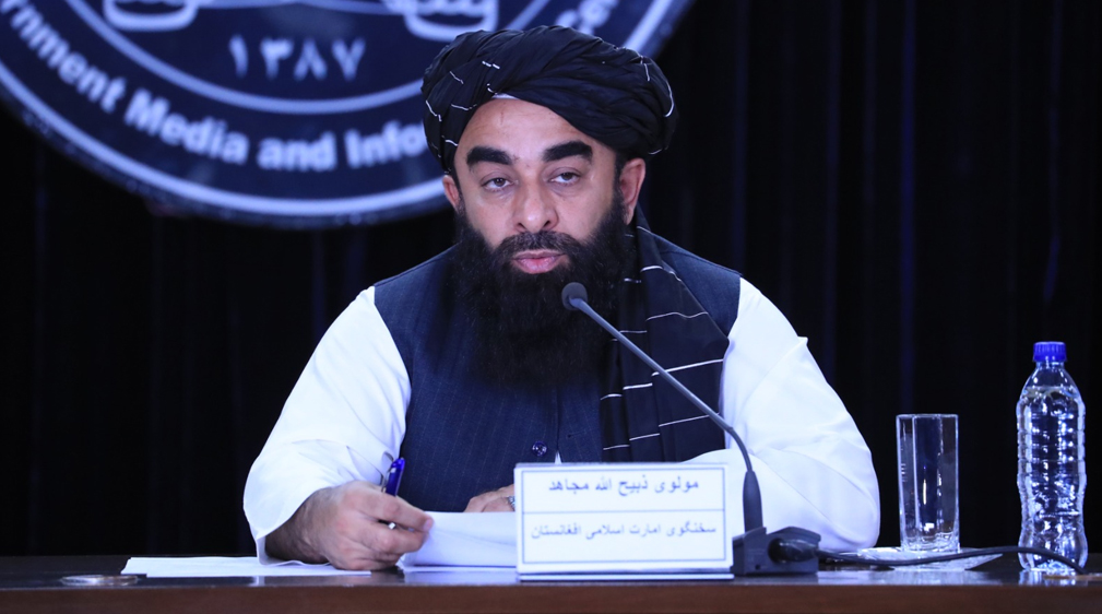 حملات پاکستان به افغانستان؛ مجاهد: پاسخ می‌دهیم اما اولویت ما گفت‌وگو است