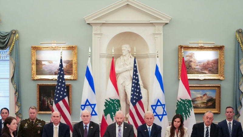 د لبنان د پوځ قوماندان او سیمه کې د امریکا لوړپوړي پوځي چارواکي د درې اړخیز تړون د عملي کېدو په اړه خبرې کړي