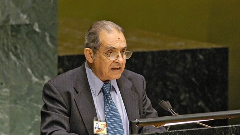 پخوانی افغان ډېپلومات روان فرهاي د ۹۷ کالو په عمر وفات شو