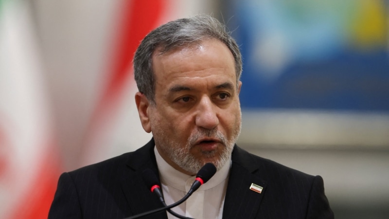 عراقچی، اقدام بریتانیا برای شناسایی سپاه پاسداران به حیث یک سازمان تروریستی را «غیرموجه» خواند
