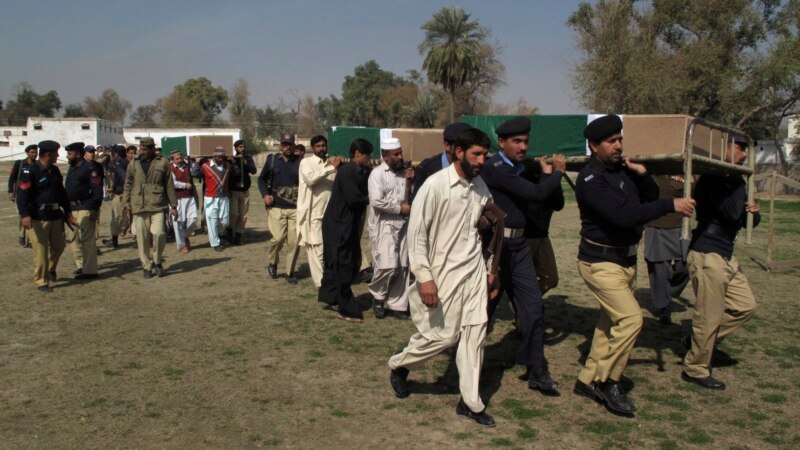 په سوات کې په ځانمرګي برید کې د وژل شویو کسانو شمیرلږترلږه ۱۷ او د ټپیانو لږترلږه ۳۴ ته ورسید