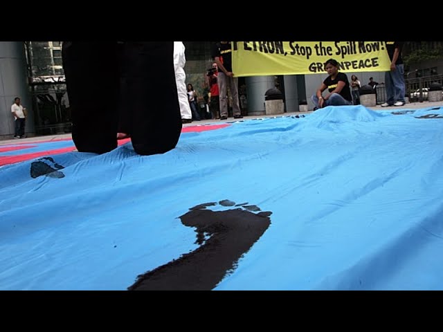 اعتراض ساحلی گرینپیس به سوخت‌های فسیلی همزمان با کنفرانس کلمبیا