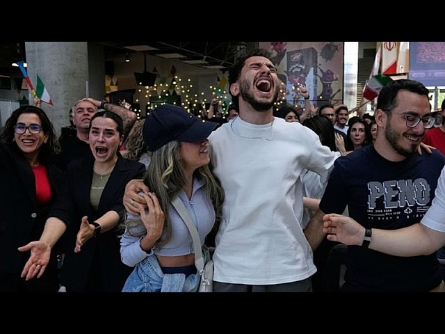 فوتبال، سیاست و آزادی‌های یواشکی؛ روایتی از شب پر حسرت طرفداران تیم ملی فوتبال در تهران و سیاتل