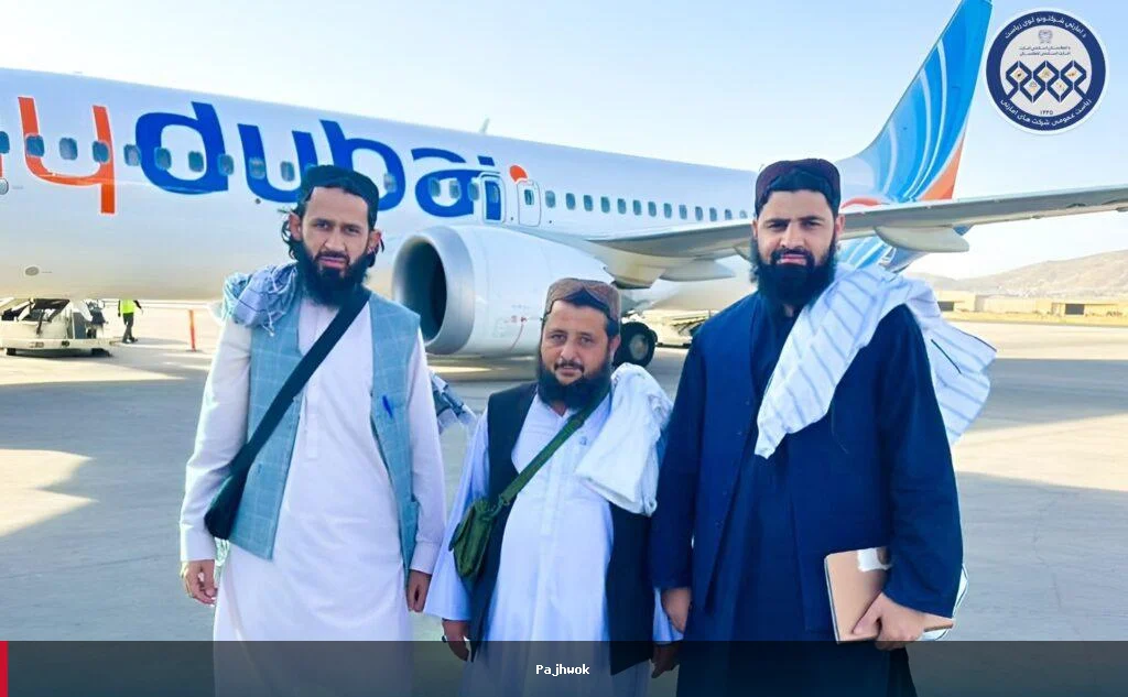 د افغان پوسټ دولتي شرکت پلاوی د اسیا د پوستي ټولنې غونډې لپاره تایلنډ ته لاړ