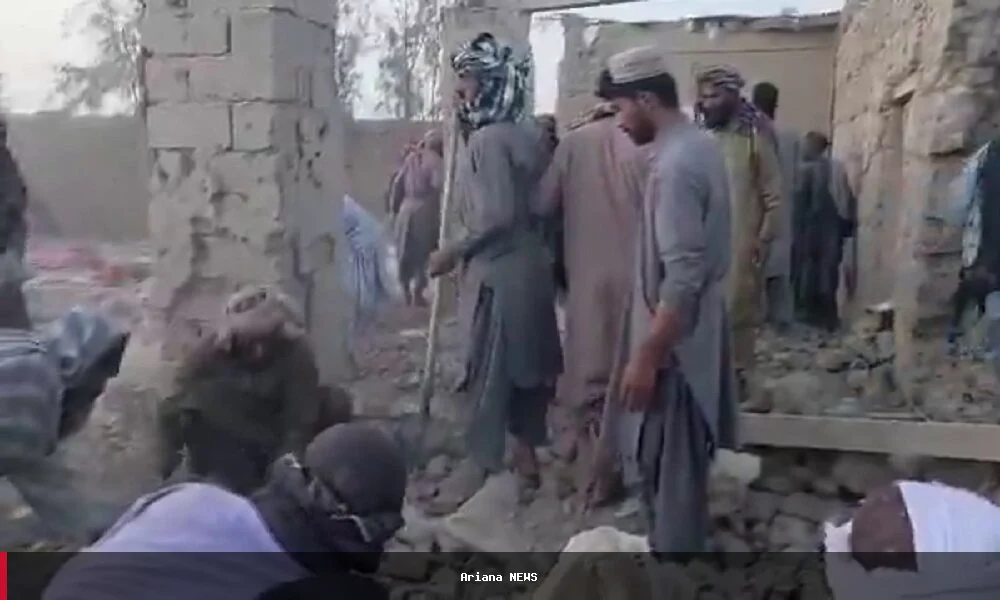پاکستاني هوايي بریدونه نهه افغان ملکي وګړي وژلي او ۱۱ نور یې ټپیان کړي