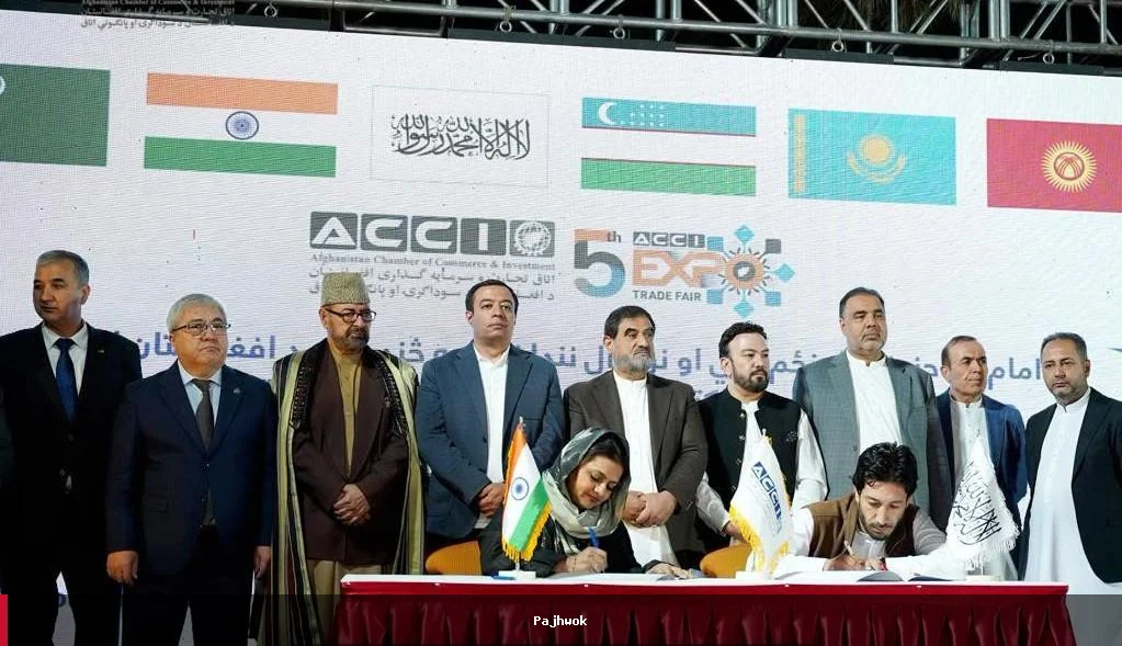 افغانستان، اوزبېکستان او هند د خصوصي سکتورونو ترمنځ د ۴۰۰ میلیون ډالرو هوکړې ترسره شوې