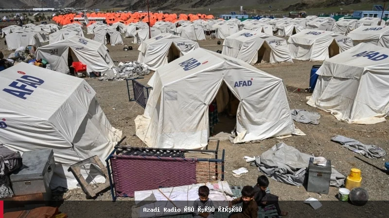 ۶۴۰ افغان کډوال له پاکستان څخه آزاد او افغانستان ته راستنېدل