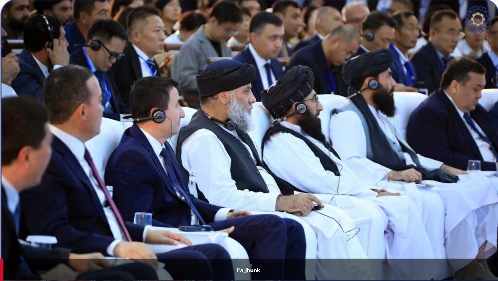 افغانستان د اوزبېکستان او چین پانګوالو ته د جذبولو چمتووالی څرګندوي