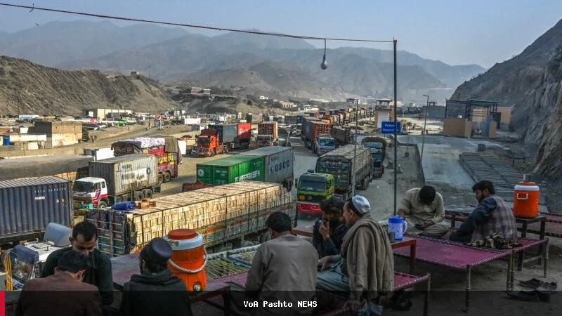 پاکستان او ایران ترمنځ سرحدي سوداګري په تفتان او ګبد ـ ریمدان کې ودرول شوه
