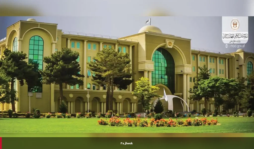 په درېیو میاشتو کې ډیورنډ کرښې ته څېرمه د وسلو او بېلابېلو قاچاقي توکو نیول کېدل