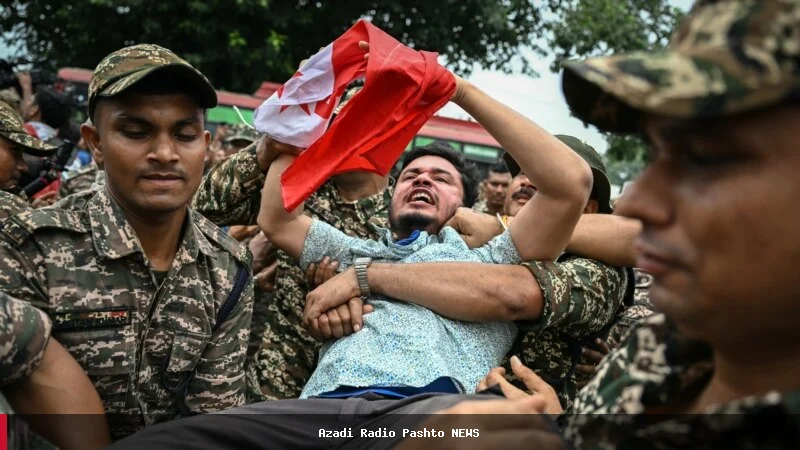 هندي پولیسو د مظاهره چیانو نیول او د انتخاباتو کمیسیون پر ضد لاریونونه