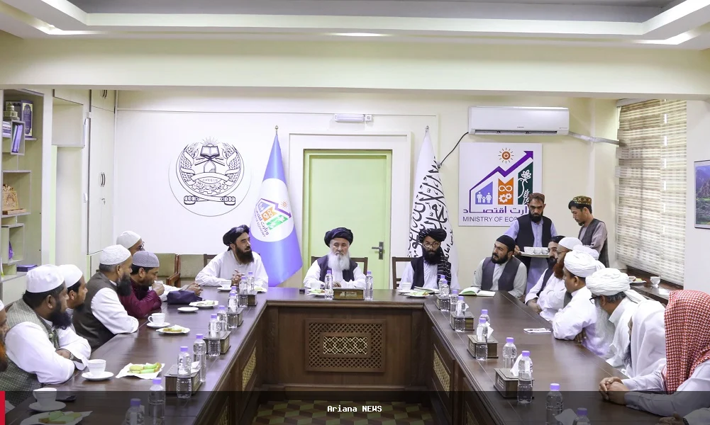 افغانستان او بنګله دېش د اقتصادي اړیکو پراختیا په اړه خبرې وکړې
