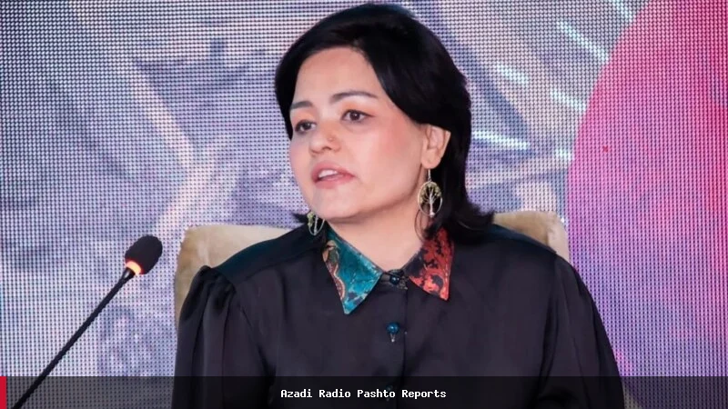 جلیلې حیدر د سویډن د «رایټ لایولي هوډ» بنسټ له خوا معتبره جایزه ترلاسه کړه