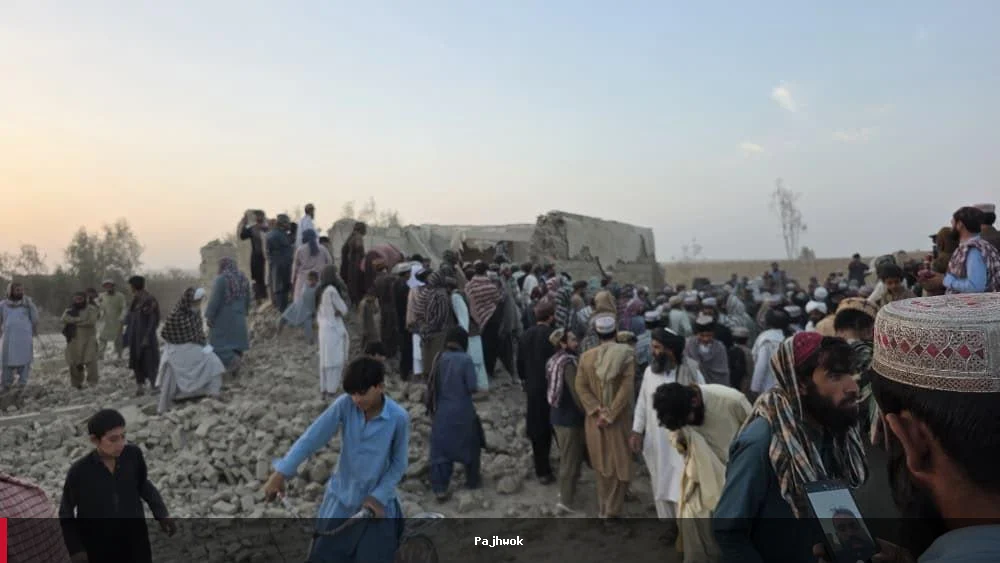 د پاکستاني ځواکونو بمبارۍ؛ کونړ او هلمند کې اته شهیدان او اووه ټپیان