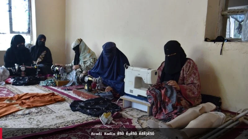 افغان ښځې د طالبانو محدودیتونو له امله آنلاین تجارت ته مخه کړې