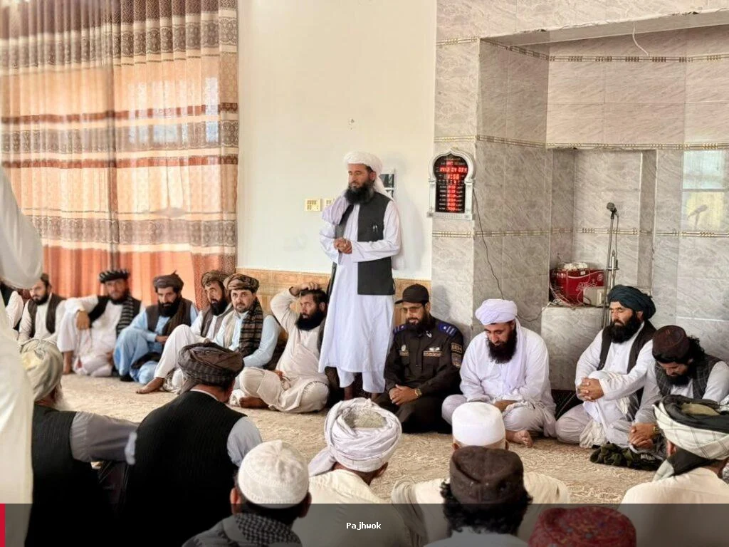 په خوست کې د دوو کورنیو ترمنځ د ۵۷ کلنې دښمنۍ پای ته رسېدل